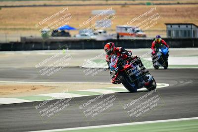 media/Sep-07-2025-TrackXperience (Sun) [[ee17e62fad]]/Level 1/Session 4 (Lower Chicane)/